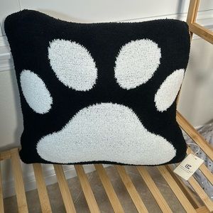 Cozy Pillow - Dog Paw